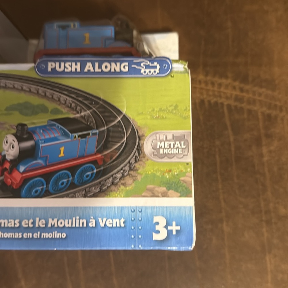 Thomas train - Picture 2 of 4